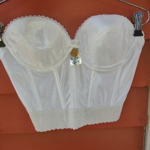 QT Foundation bustier size 32C New with tags